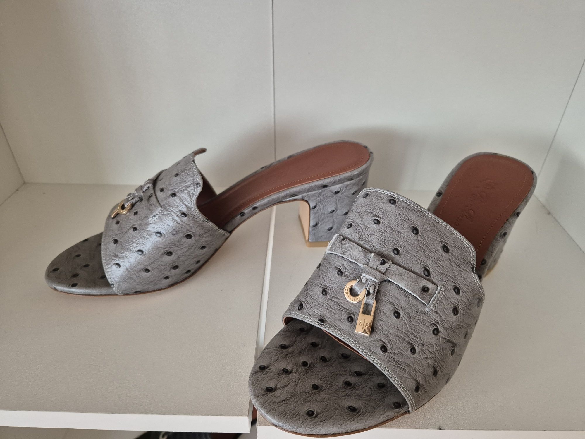 Loro Piana ест.кожа щраус