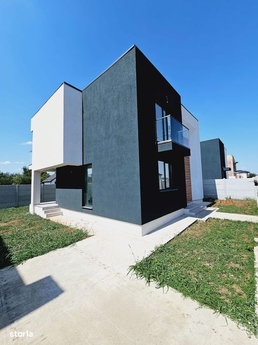 Casa/Vila Parter + 1Etaj/4 camere/Com.Berceni/Comision 0%