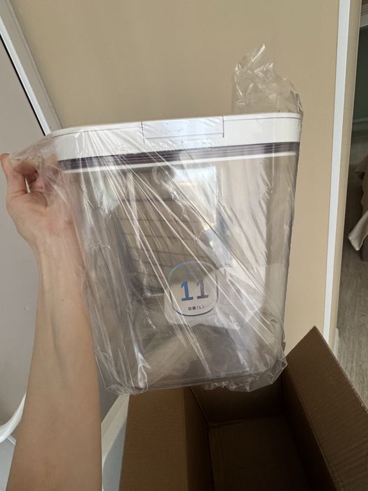 Новый контейнер для сыпучик (мука, сахар, порошок) в наличии на 11 лит