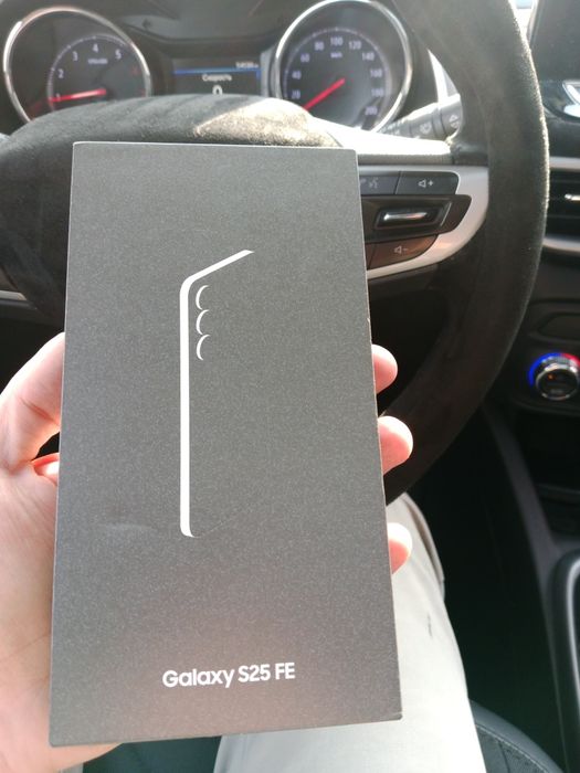 Samsung S25 FE 256gb Jet Black