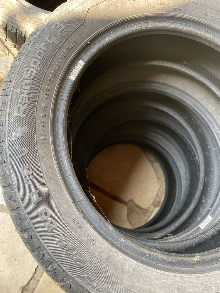 Комплект летни гуми uniroyal the rain tyre 205/55 R16