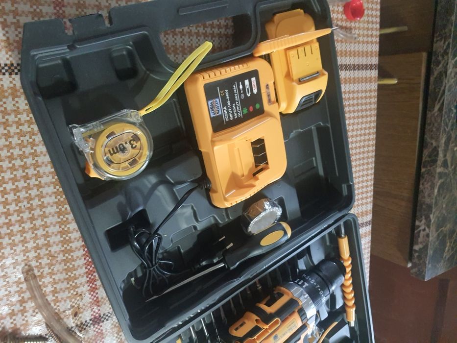 Autofiletanta 24v 5 ah noua