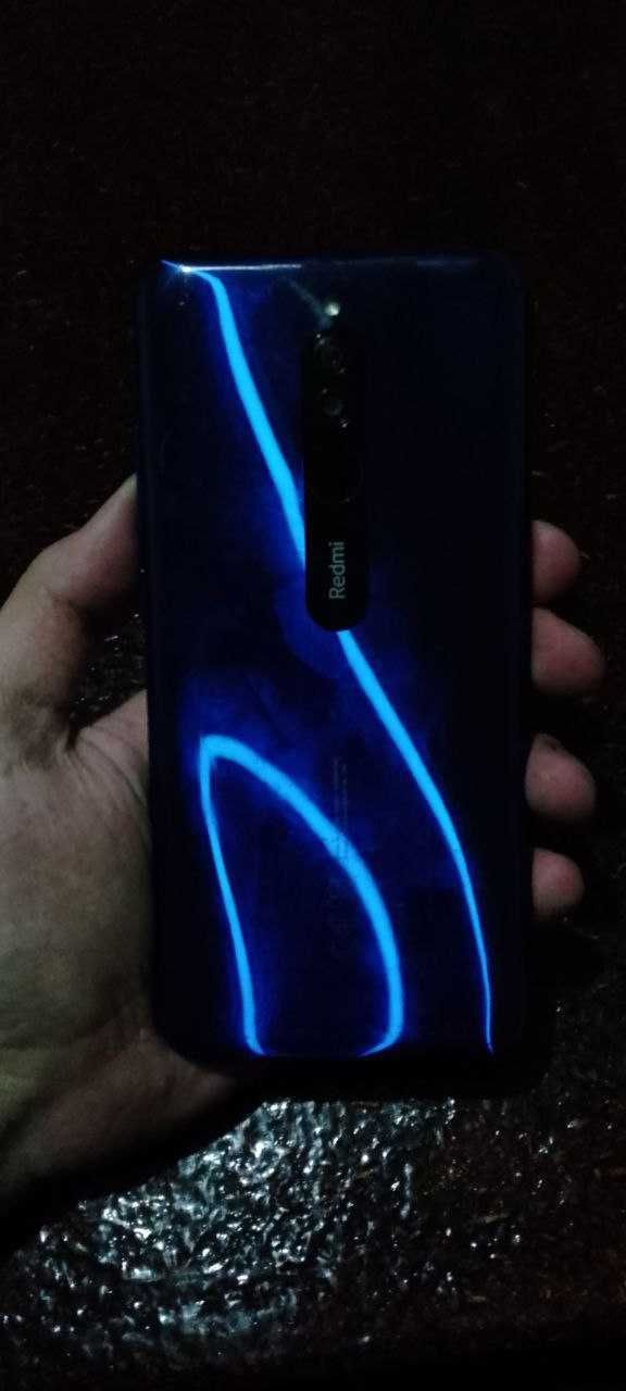 Redmi 8 sotiladi (4/64)