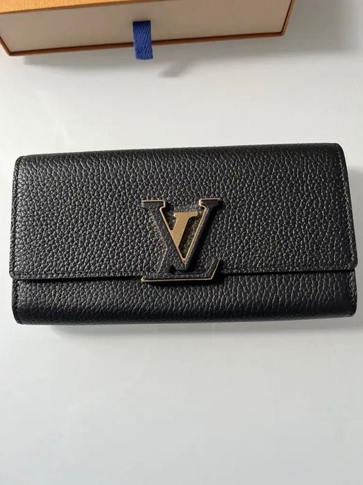 Portofel original Louis Vuitton Capucines nou