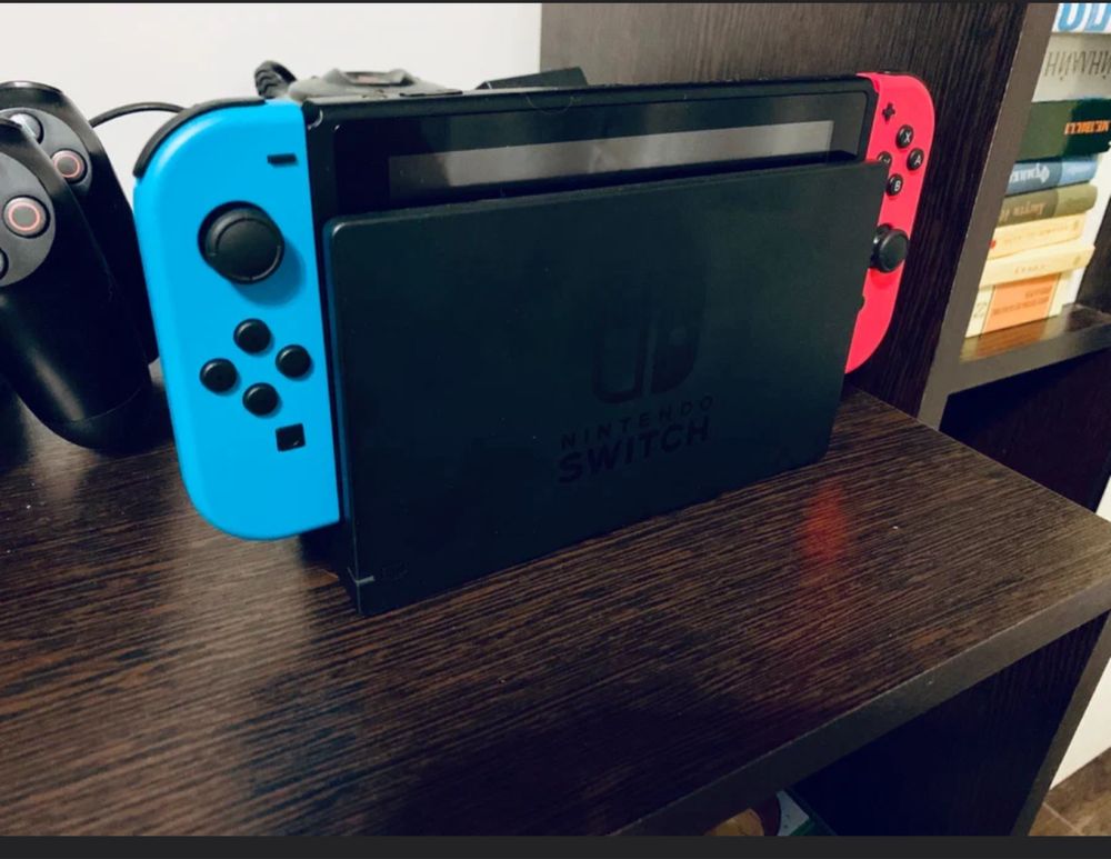 Продам Nintendo Switch