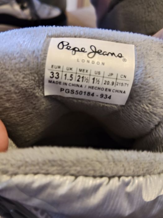 Топли боти за момиче,33 номер,Pepe Jeans