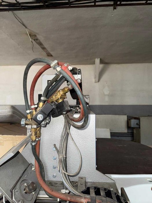 Mașină de debitat CNC cu oxigaz – Legas L3020 (an 2013)  Brașov