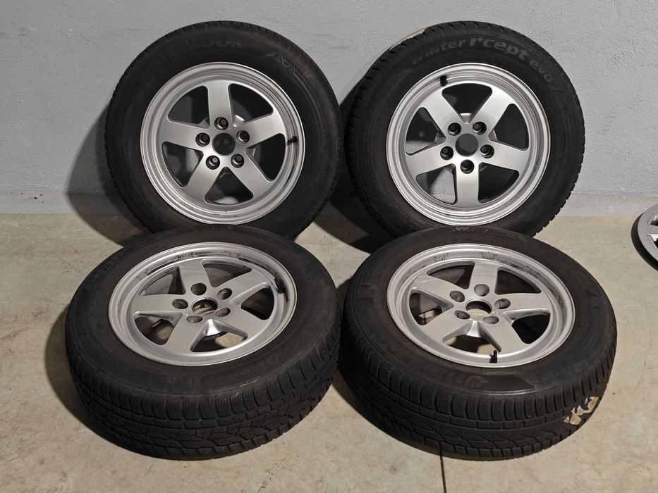 Roti/Jante Audi A4 B9 cu anvelope de iarna 205/60R16