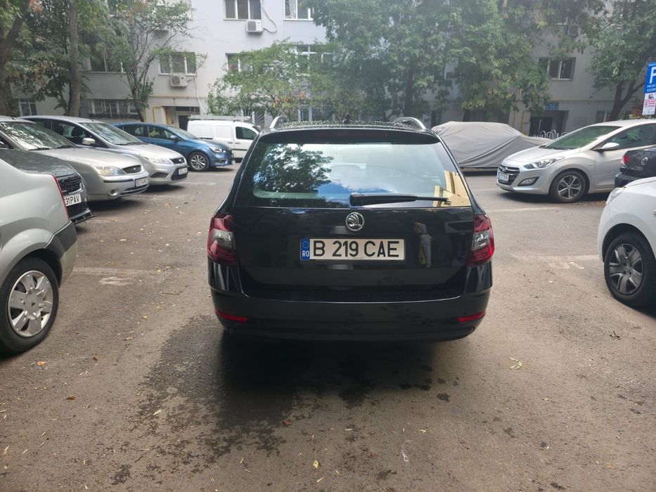 Skoda Octavia 2018-Pachet Canton