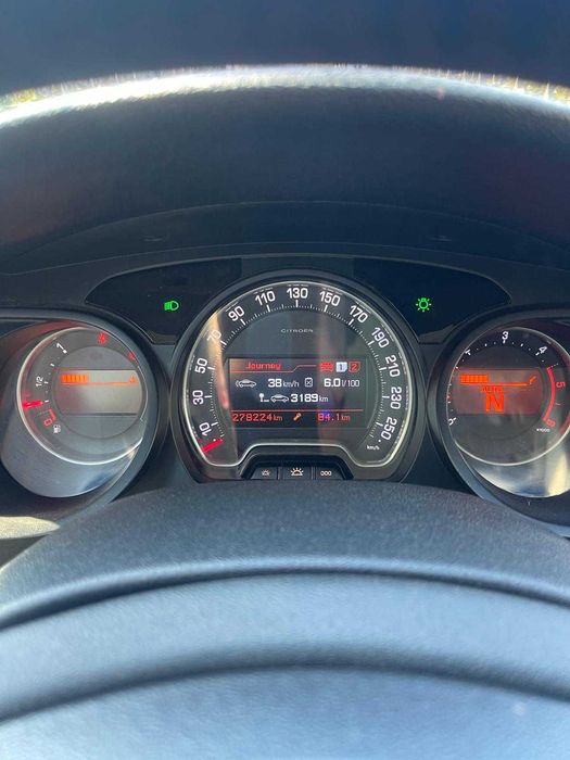 Citroën C5 – limuzina franceză care te face să uiți de România!