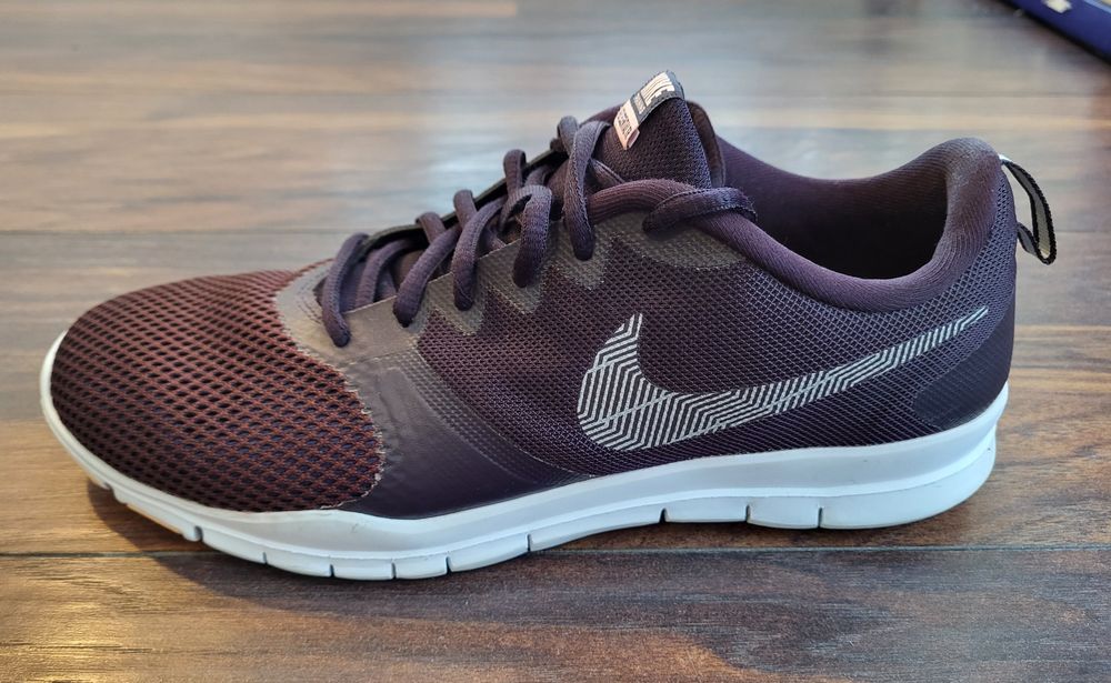 Adidasi Nike Flex, impecabili, marimea 42