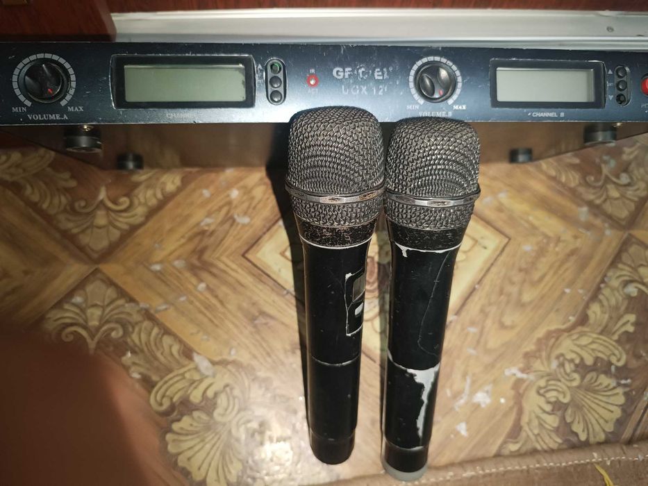 Срочно продам беспроводная микрофон