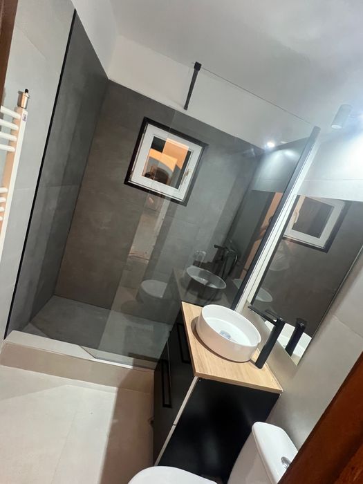 Apartament 3 camere Craiovita Noua