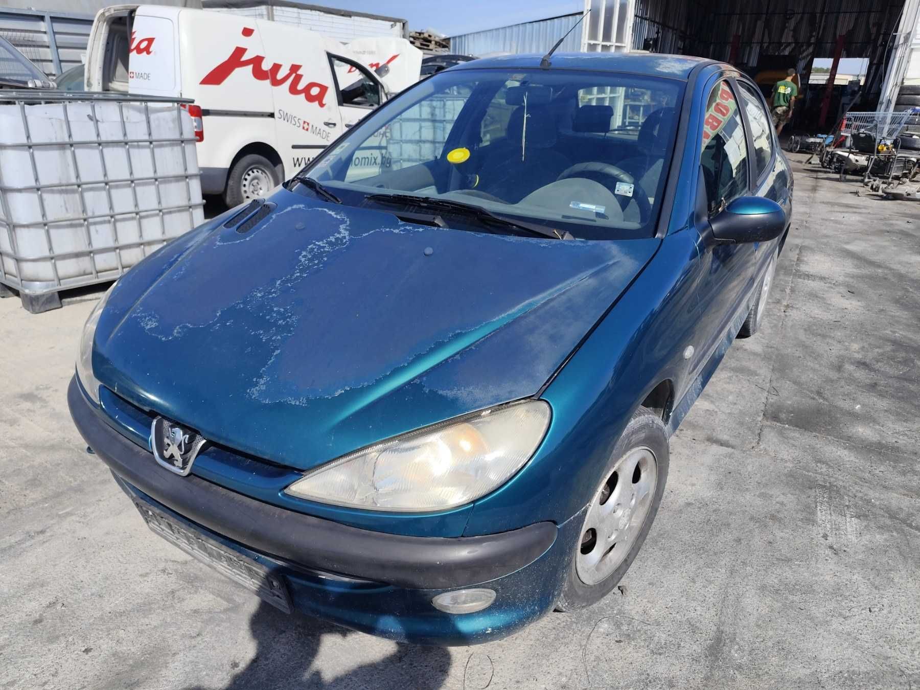 Peugeot 206 -  1.6 - 88к.с - 2000г. на части