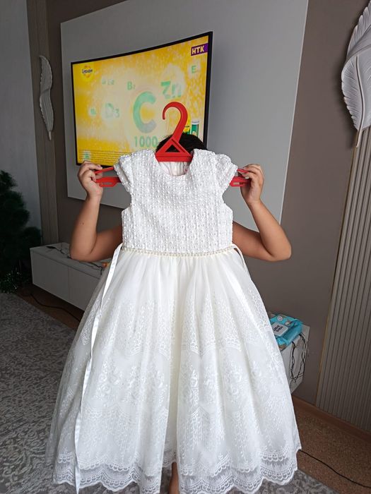 Продам красивые платья