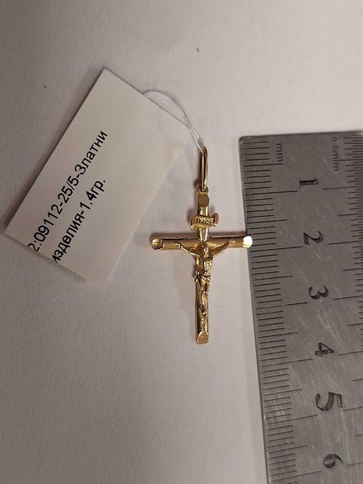 Златен кръст 1,40гр