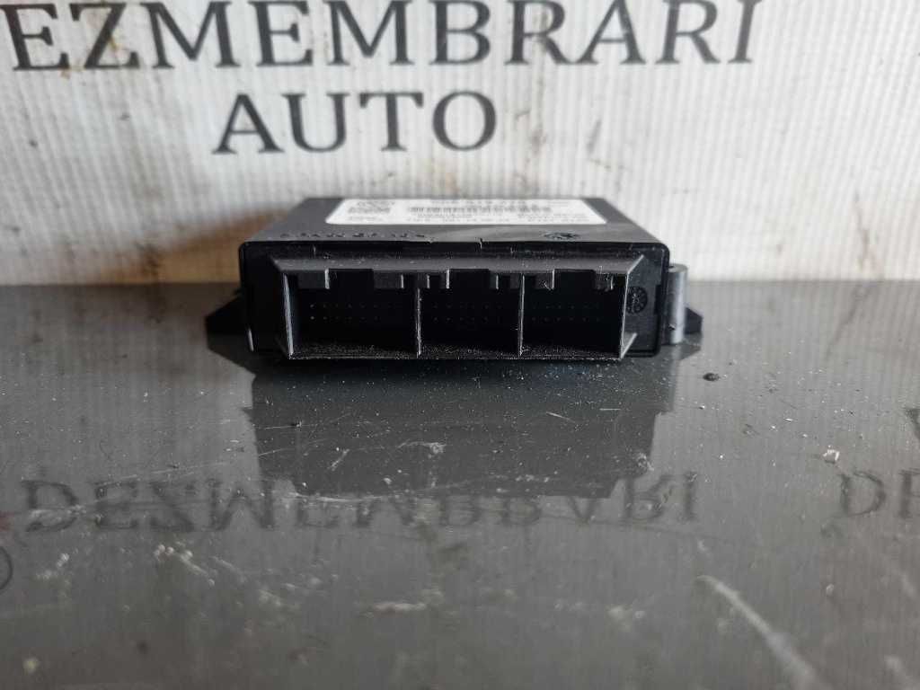 Calculator senzori parcare VW Jetta Mk6 cod 5C6919475