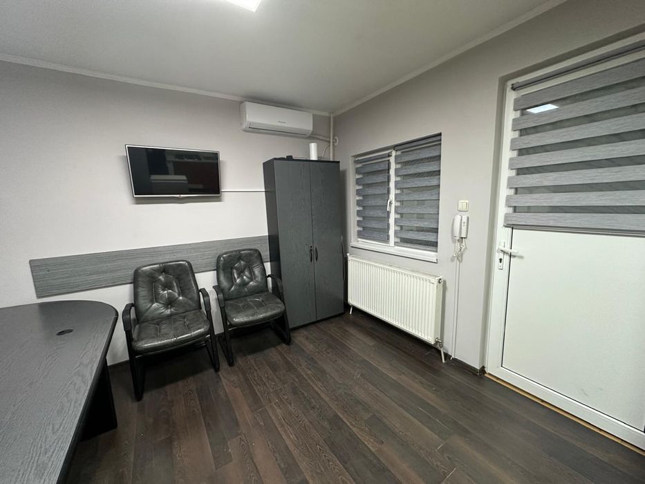 Inchiriez spatiu str Horea, Oradea