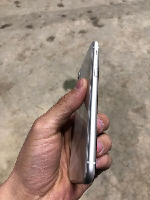 Iphone 11 ideal.    .