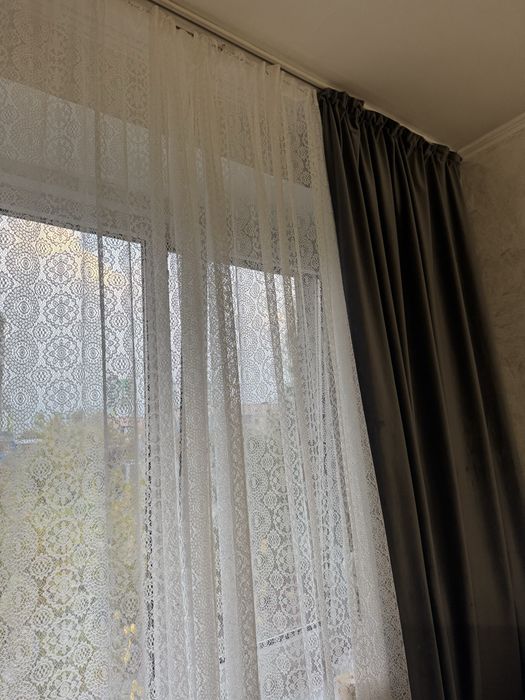 Продаются тюль с двумя полотнами