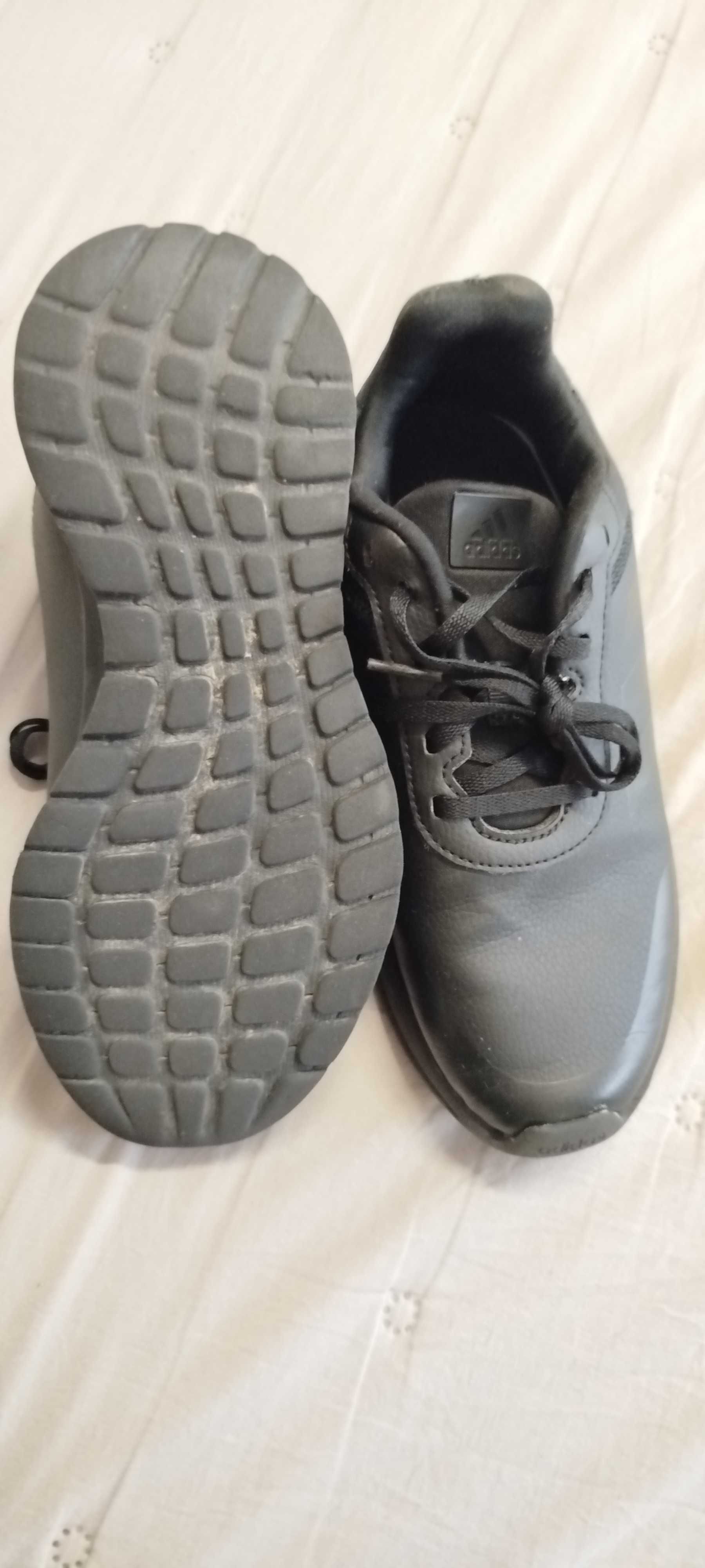 Оригинални кожени маратонки Adidas