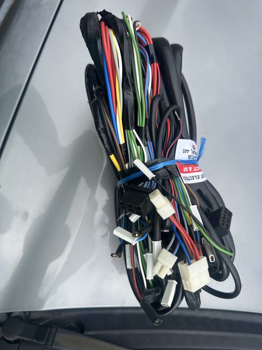 Instalatie electrica tractor universal 445