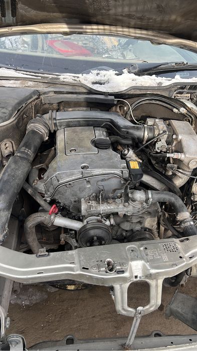 Двигатель от Мерс 202