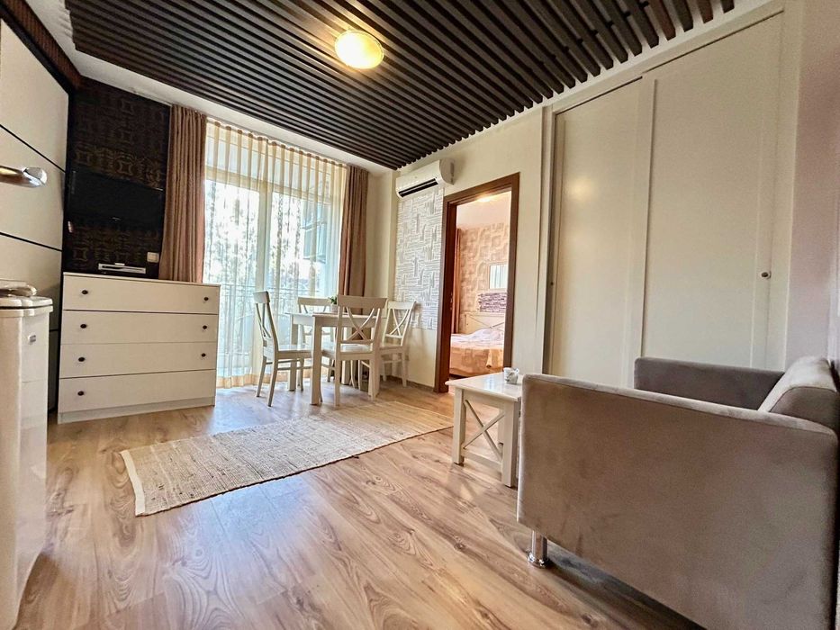 Продава се Тристаен апартамент в Свети Влас - 65 кв.м за 1414 €/кв.м - Снимка #1