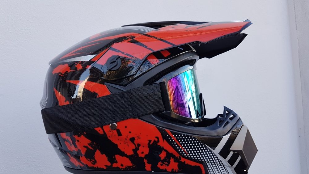 Casca enduro,atv,motocross,bike,downhill,trotineta