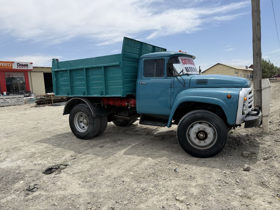 Zil 1987. Sotiladi