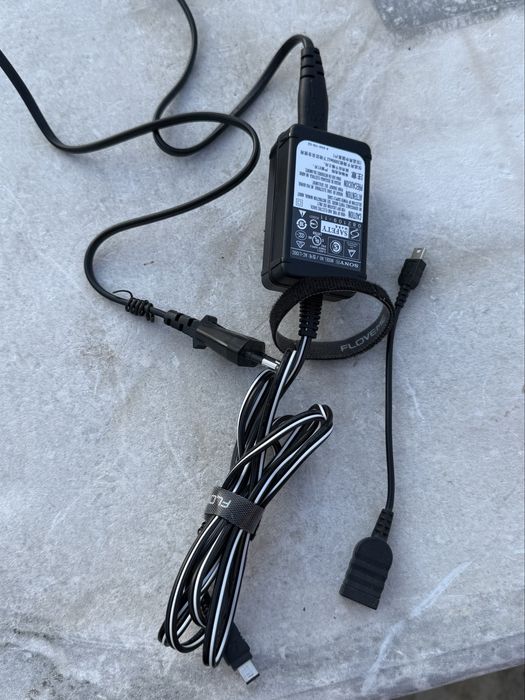 Видеокамера SONY MC2500