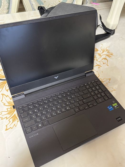 HP Victus 15 (i5-13420H/RTX2050)