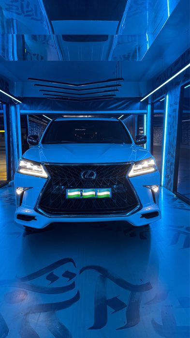 Lx570  машина в идеальном состоянии