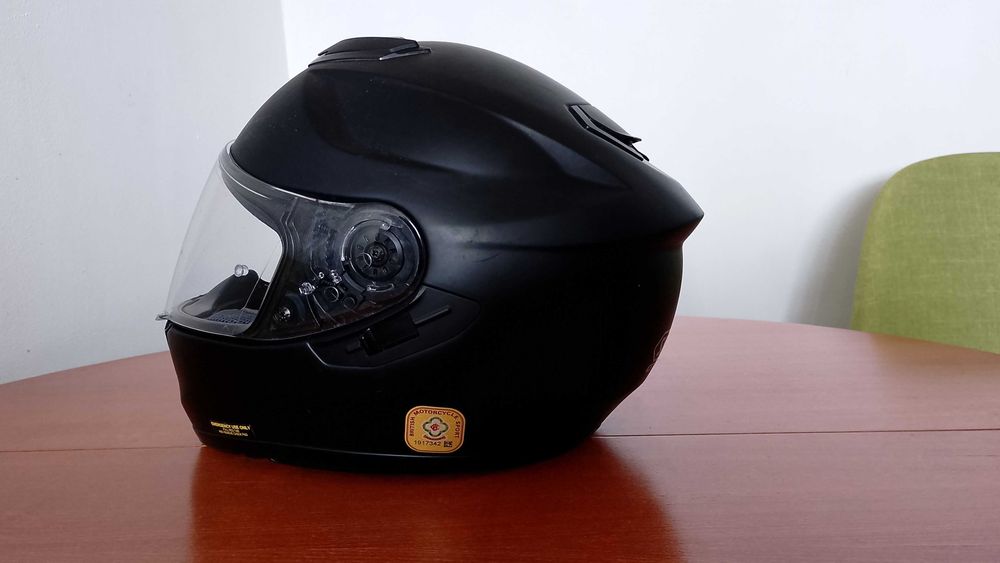 Каска Shoei gt air