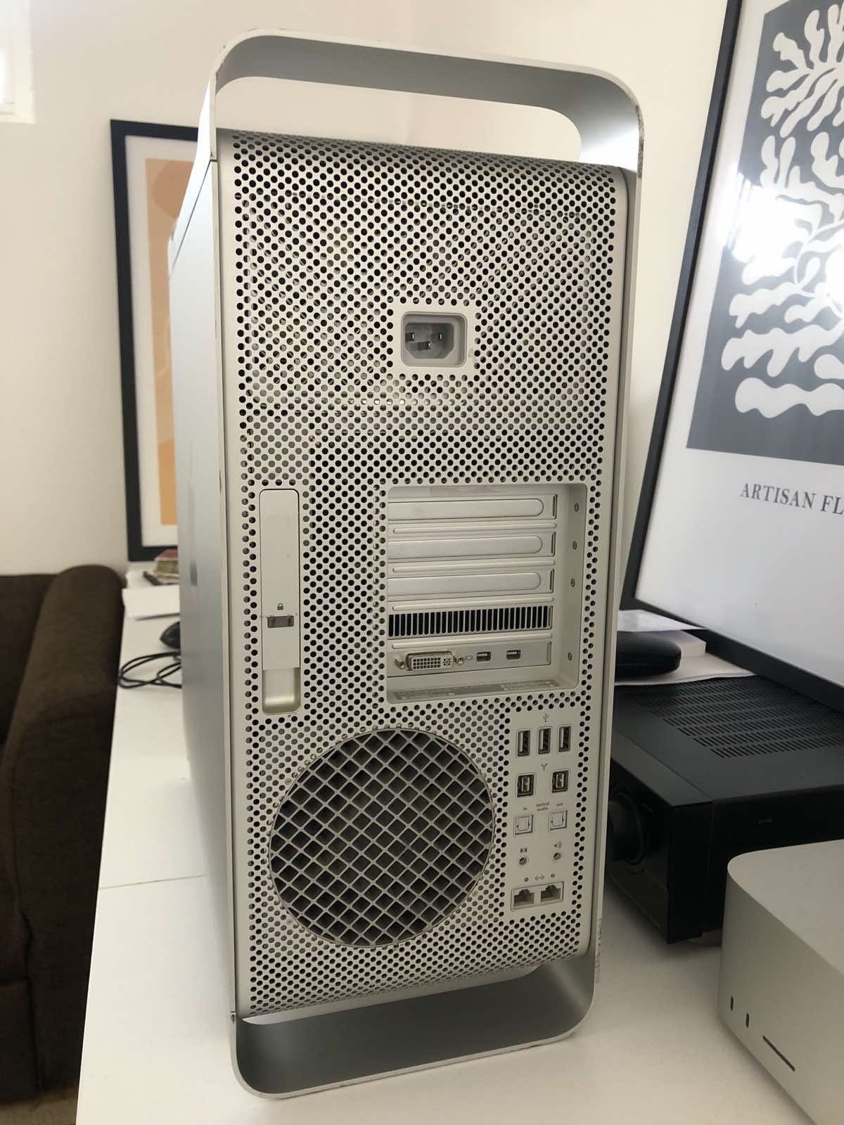 Apple Mac Pro 5.1 (Sonoma) с ново SSD Samsung