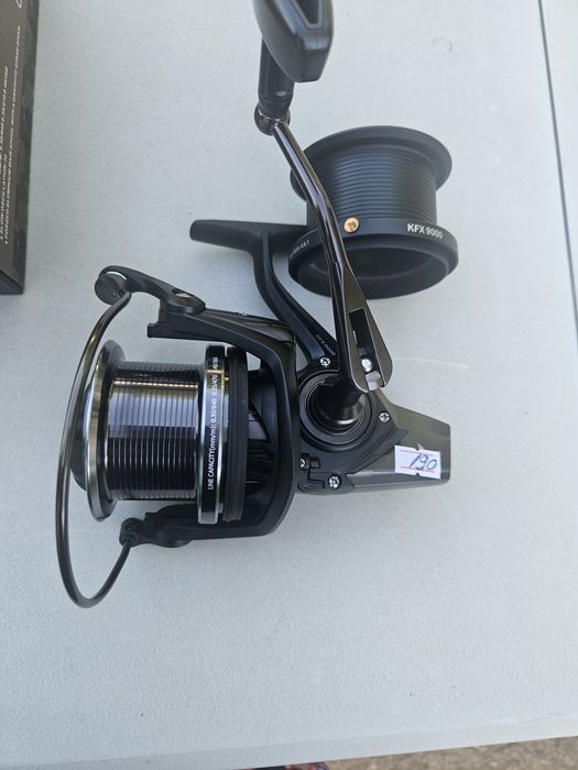 Noul model de Mulineta KF 9000
