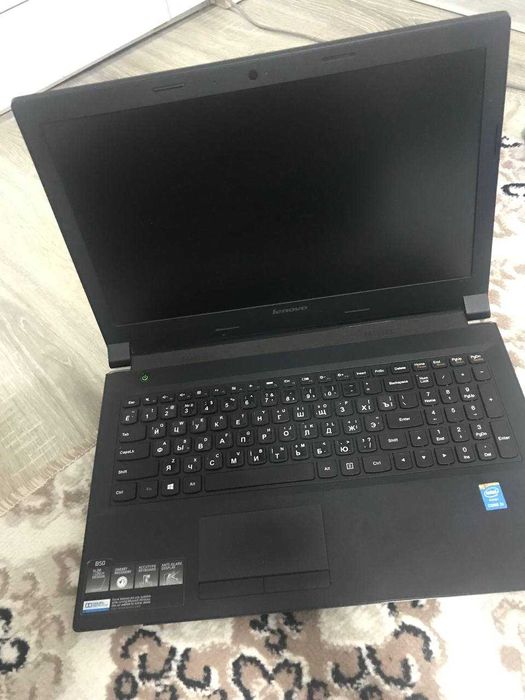 Lenovo B750 i3 4/256