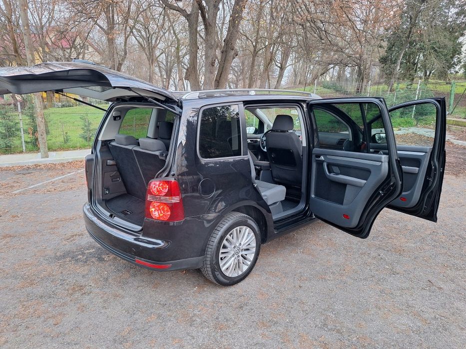 Vw touran 2008 2.0 diesel 140 cp 7 locuri