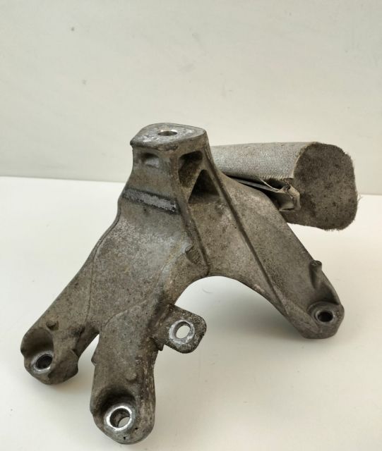 Suport motor dreapta 8K0199308EE Audi A5 8T