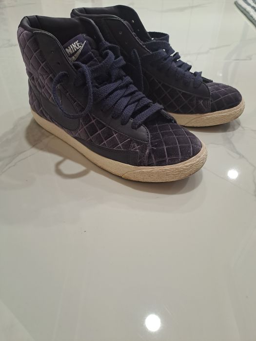 Кецове, NIKE велурени
