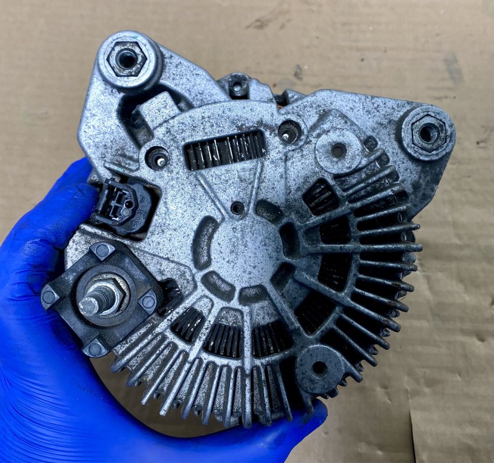 Alternator Renault Laguna 3, 2.0 DCI