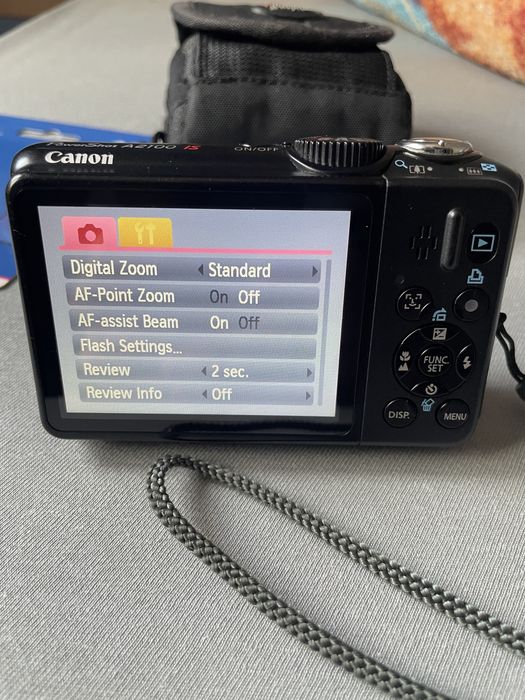 Camera Foto Digitala CANON PowerShot A2100 IS Digital 12.1MP 6x Zoom