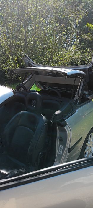 Vând Peugeot 206 cc