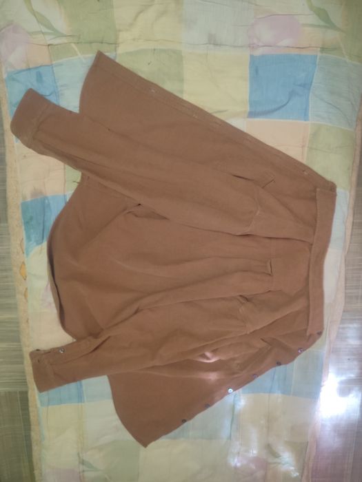 коричневая рубашка