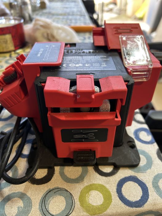 Statie de ascutit cutite ,burghie,dalte,foarfece