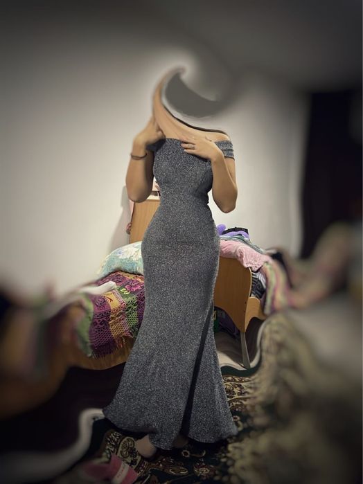 Платье  размер 44