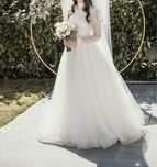 Vand rochie de mireasa