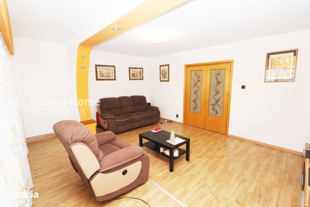 4 Camere 1 Mai-Titulescu | 105 mp | An 1982 | Vedere spate |Etaj 5 | P