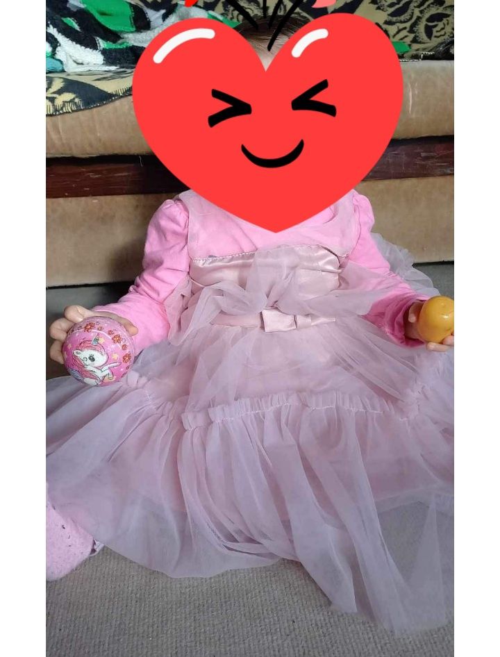 Официална рокля за бебе  на 1 година