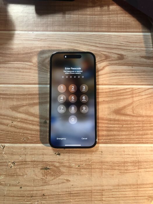 Оригинален дисплей от телефон iPhone 14 pro apple